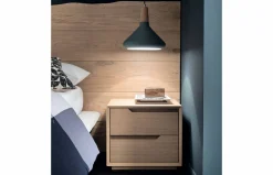 Cama con base tapizada Wood de Altacorte