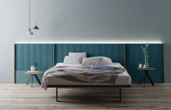 Dormitorio moderno con cabezal acolchado New Kandor de Lagrama