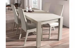 Mesa comedor New Nagare MJ06 de A.Brito