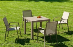 Mesa de comedor de exterior Faro II de Arkimueble