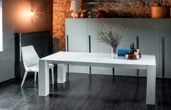 Mesa de comedor extensible Mini-Brooklyn de Devina Nais