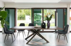 Mesa de comedor Ghemon de Rivanova