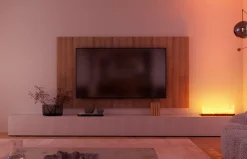 Mueble TV con chimenea a vapor Qubic 2.0 - 825 de Piñero y Cabrero