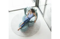 Sillón giratorio Roxane de Fama