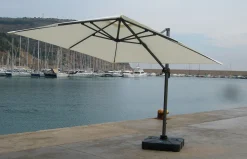 Sombrilla de exterior Anna en lona de Poliéster de Arkimueble