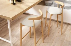 Taburete Zeon de Rodri Diseño